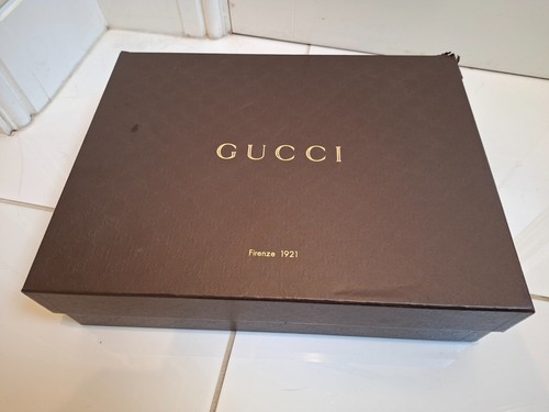 Gucci gift box - in, brown