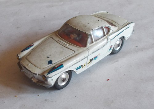 Corgi toys volvo - corgi, p1800