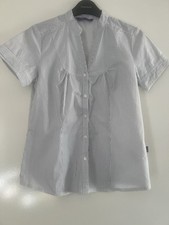 Women’s Lovely  Vintage Black and White Lined Short Sleeved Shirt Size 8