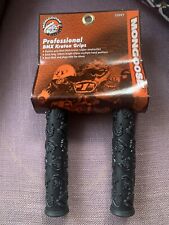 Mongoose BMX Professional Kraton Grips  Black (NOS Late 90s Early 00s)