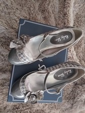 Elegant Ruby Shoo heel shoes