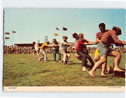 Postcard tug war - tug, 1000