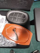 Olympia Cast Iron Oval Sizzler with Wooden Stand 280mm Black