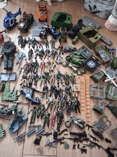 Huge military toy lot chap - lot, mei