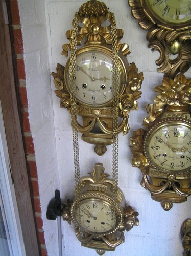 Clock chains three unused - unused, full