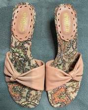 Womens Seychelles Dusty Pink Leather Slip On Kitten Heels Sandals Shoes Sz 7