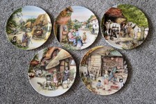 Bradford Exchange 5 Plate Collection  Bearing Artwork From Susan Neale