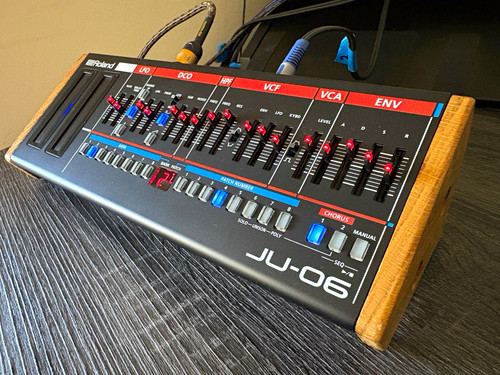 Roland boutique synth - roland, ju-06