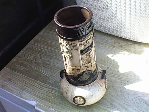 Bretby asian art - art, pottery