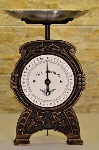 Old economy scales - ,, top-shell
