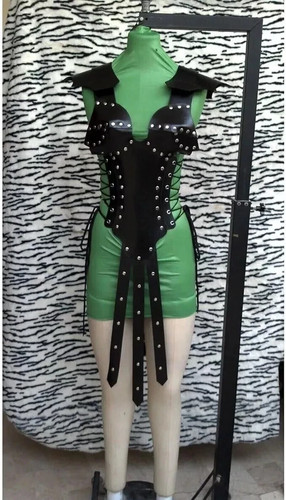 Leather armor lady - armor,