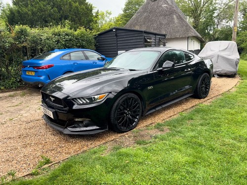 Ford mustang 0 v8 - 5.0,