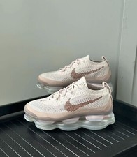 US5-9 Air Max Scorpion FK Pink