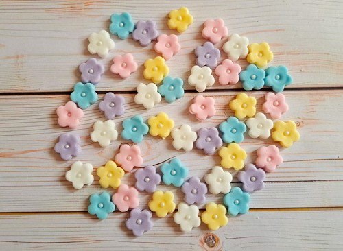 Edible pastel fondant - edible,