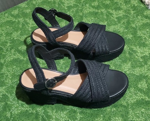 Old navy euc black - black, raffia