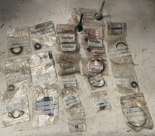 Kawasaki parts bundle - bundle,