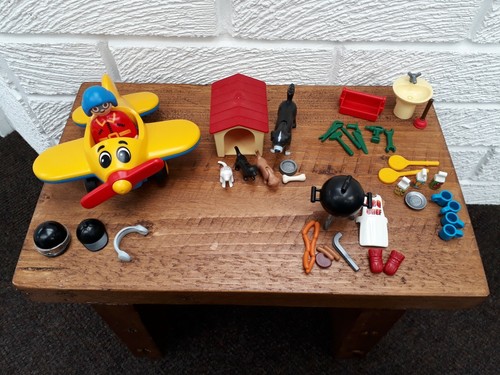 Playmobil bundle inc plane - playmobil,