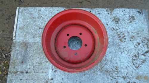 Dowdeswell plough wheel red - plough,