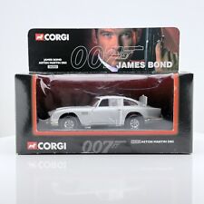 Corgi 04303 Classic James Bond 007 Aston Martin DB5  Boxed 1999