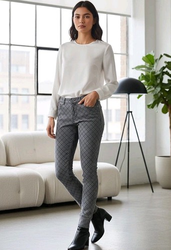 Chanel quilted diamond stitch - quilted,