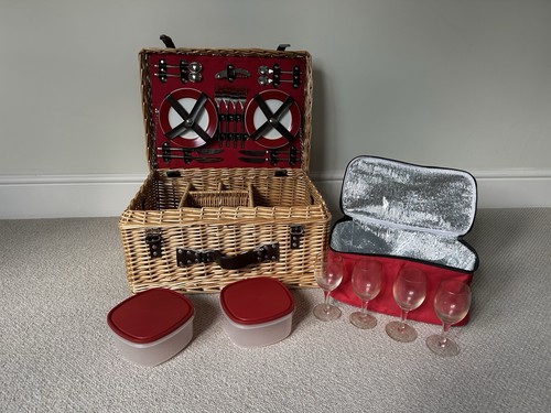Traditional person wicker - 4,