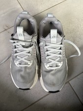 On Running Women’s Trainers Size UK Size 5.5 In Light Grey