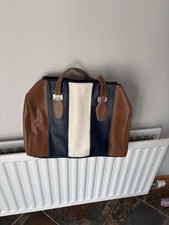 AVON JET SET WEEKENDER BAG BRAND NEW Lovely Item! Brown, Blue, White, Ideal Gift