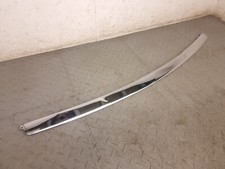 FRONT BUMPER CENTRE CHROME