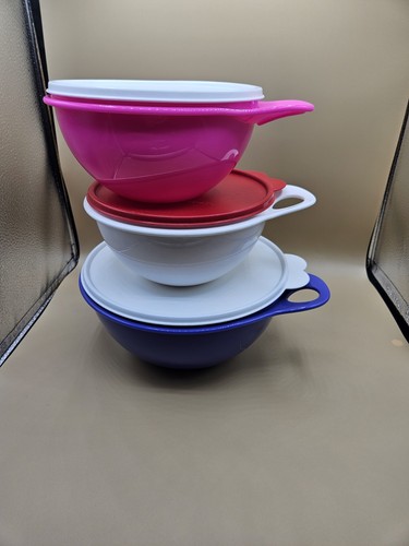 Lot tupperware thatsa - of,