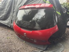Peugeot 208 GTi Tailgate Boot, Red