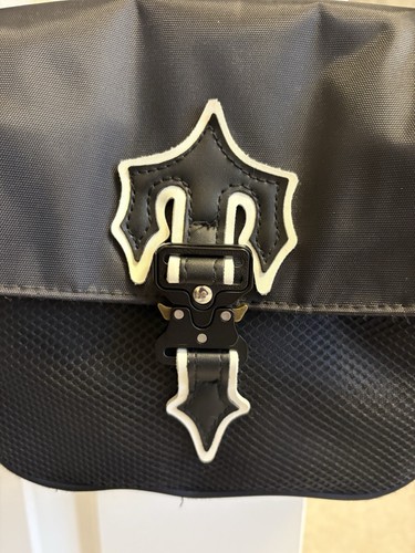 Trapstar irongate cross body - trapstar,