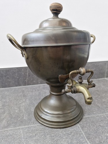 Antique copper hot - copper, water