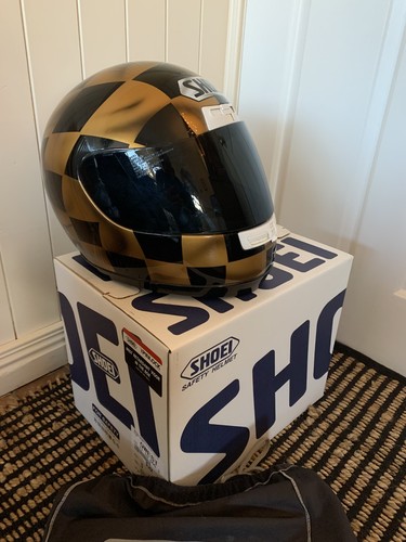 Shoei 700 motorcycle helmet - rf-700,