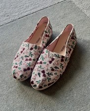 Toms Women Shows Elegant