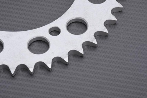 Renthal rear sprocket light - rear,