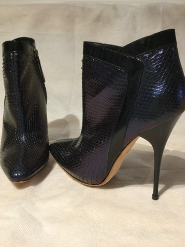 Alexander mcqueen boots size - boots,