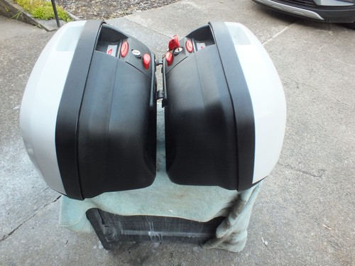 Givi v35 panniers white - givi, in