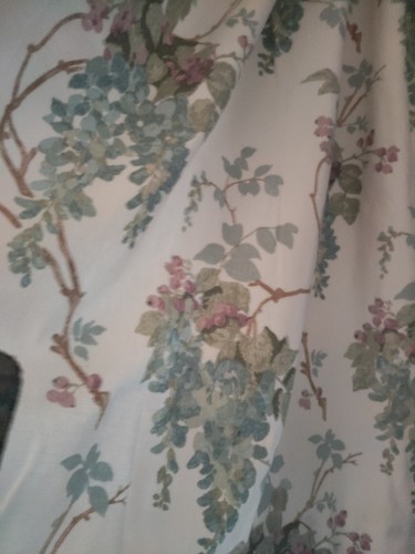 Laura ashley 100 cotton - laura,