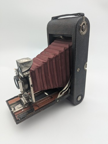Over 100 year old - , 3a