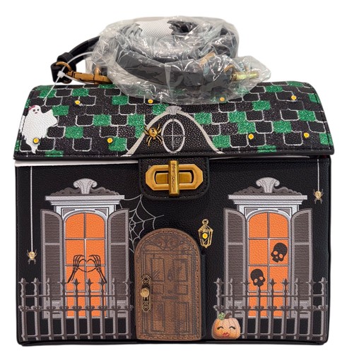 Betsey johnson kitsch - betsey,