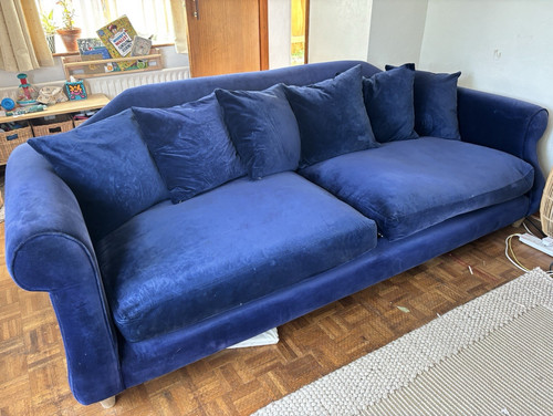 Loaf blue velvet - loaf,