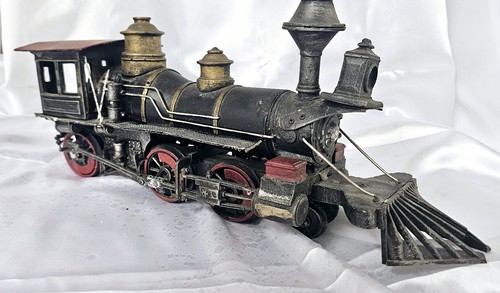 Large metal steam locomotive - steam,