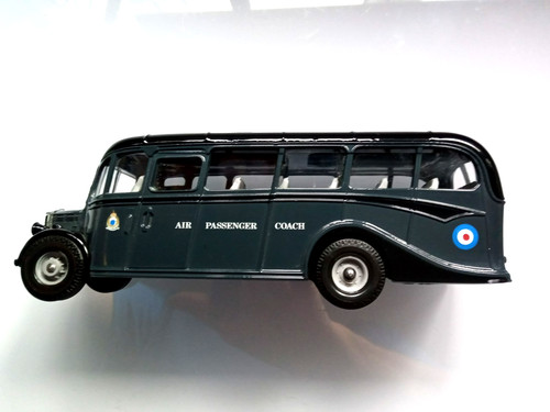 Corgi bedford coach - ob,