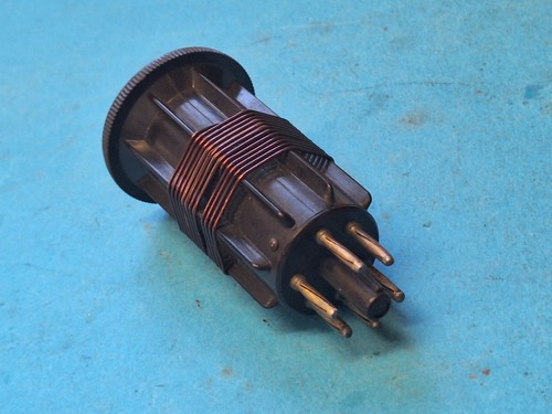 Plug coil octal - plug-in,