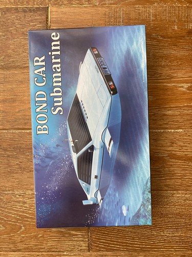 Fujimi bond 007 - bond,