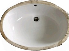 Trent Oval Plug  / Shires Remo