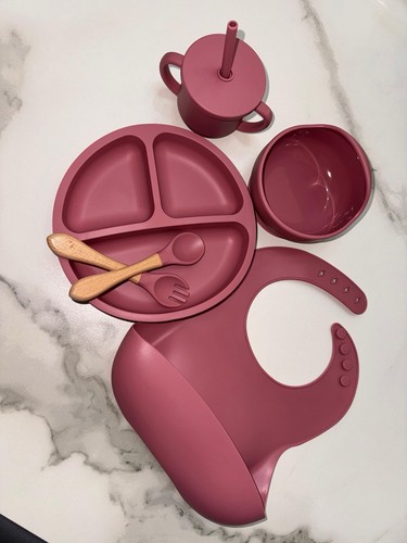 Pink suction base baby feeding - pink,