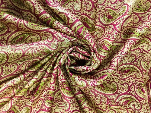 100 pure silk - 100%,