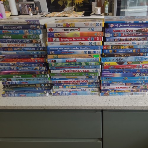 Kids dvds bundle - x,