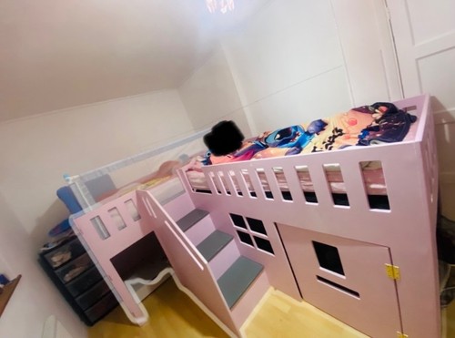 Large princess bed frame - ,, size